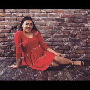 Meet your Posher, Tania